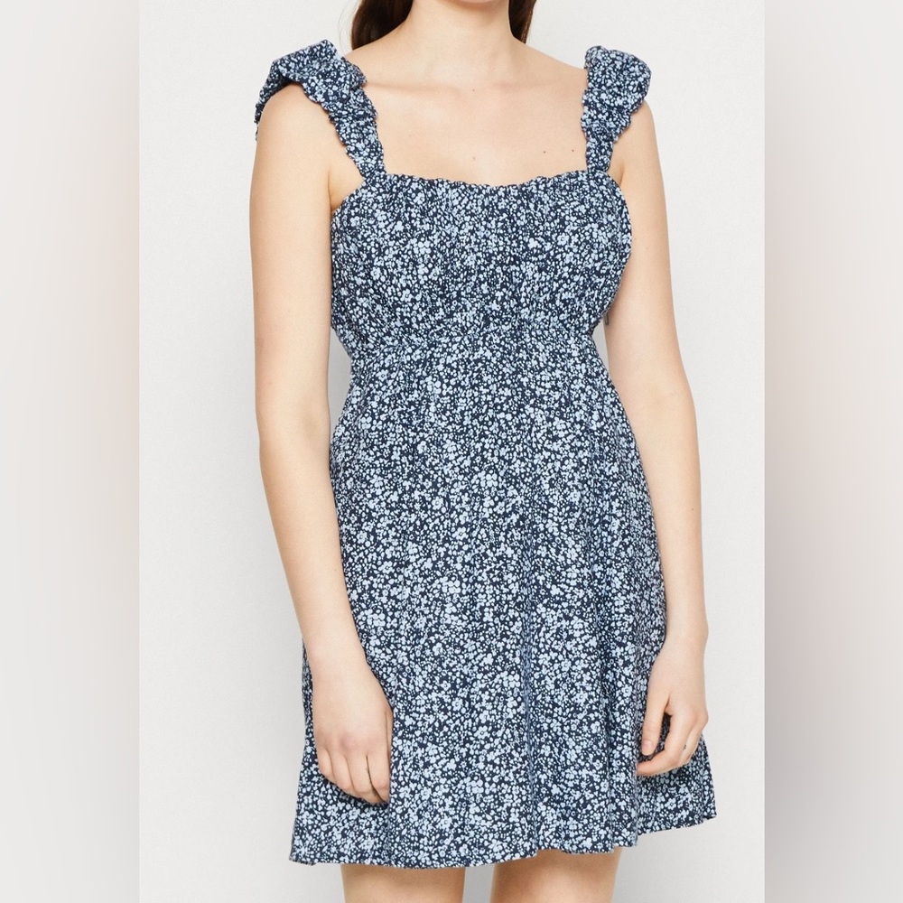 Abercrombie & Fitch Navy Blue and White Floral Smocked Midi Dress